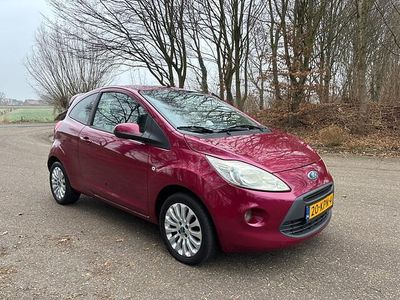 Occasion Ford Ka Titanium 69 PK (50 kW) 2010 Roze Hatchback