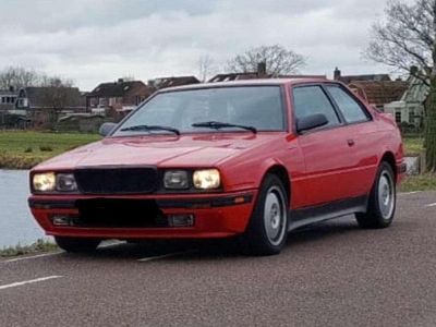 Rood Gebruikt 1990 Maserati 222 Coupé | € 24.000