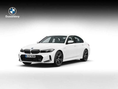 BMW 330e