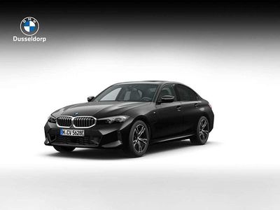 Zwart Nieuw 2025 BMW 330e M Sport Sedan | € 65.078 (Goede deal)