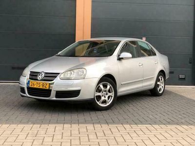 tweedehands VW Jetta 1.6 16V FSI Comfortline