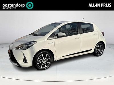 Occasion Toyota Yaris Hybrid Design 101 PK (74 kW) 2018 Wit Hatchback