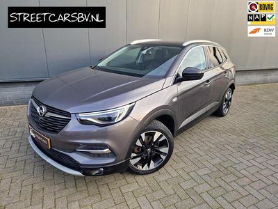 Grijs Occasion 2017 Opel Grandland X Edition SUV | € 13.950 (Duur)