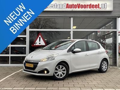 Wit Gebruikt 2016 Peugeot 208 Hatchback | € 5.749 (Goede deal)