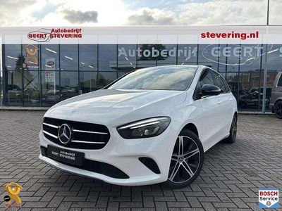 Mercedes B200