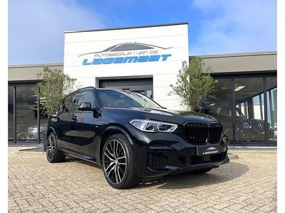 Zwart Occasion 2022 BMW X5 M Sport SUV | € 69.950 (Goede deal)