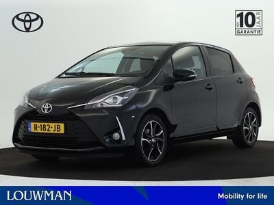 Zwart Gebruikt 2020 Toyota Yaris Active Hatchback | € 15.445 (Goede deal)