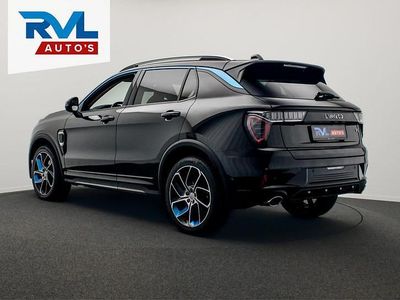 Zwart Gebruikt 2023 Lynk & Co 01 SUV | € 24.500 (Goede deal)
