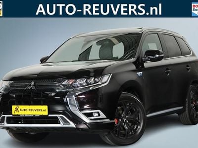Zwart Gebruikt 2021 Mitsubishi Outlander P-HEV Intense+ SUV | € 25.900 (Goede deal)