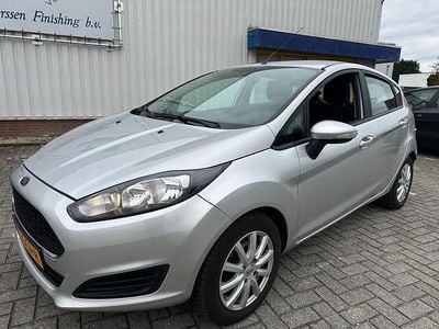 Grijs (metallic) Occasion 2017 Ford Fiesta Style Hatchback | € 5.490 (Goede deal)