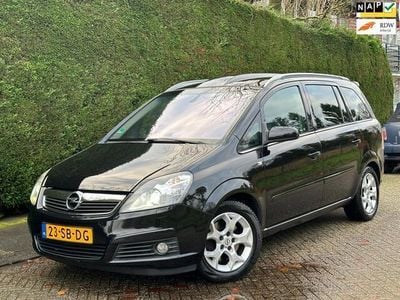 Zwart Occasion 2005 Opel Zafira Cosmo MPV | € 3.000 (Eerlijke prijs)