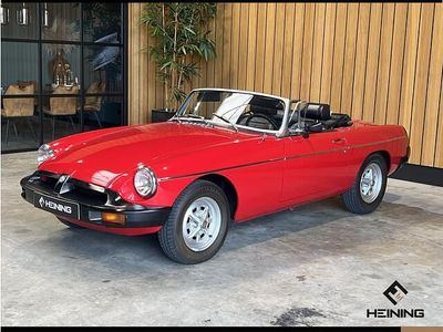 Rood Occasion 1975 MG B Cabriolet | € 9.950