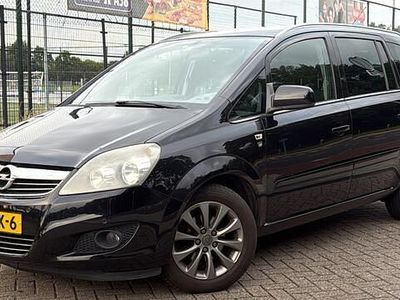 Zwart Gebruikt 2010 Opel Zafira Edition MPV | € 4.150 (Iets duurder)