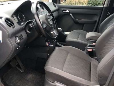 tweedehands VW Caddy 1.6 TDI Comfortline Maxi aangepast voor invalide