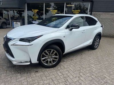 Lexus NX300h