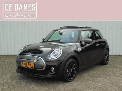 Zwart Occasion 2023 Mini Cooper S Hatchback | € 19.890
