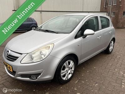 Occasion Opel Corsa Enjoy 90 PK (66 kW) 2009 Grijs Hatchback