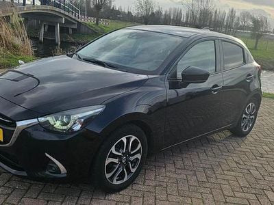 Zwart Gebruikt 2018 Mazda 2 Hatchback | € 9.950 (Eerlijke prijs)