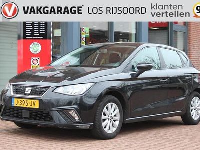 Zwart (metallic) Gebruikt 2018 Seat Ibiza Reference Hatchback | € 10.500 (Eerlijke prijs)