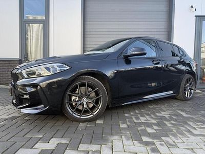 Occasion BMW 118 M Sport 136 PK (100 kW) 2022 Zwart Hatchback
