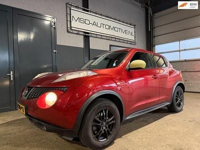 Rood (metallic) Occasion 2011 Nissan Juke Tekna SUV | € 4.449 (Super prijs)