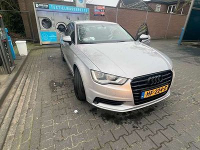 tweedehands Audi A3 1.6 TDI Limousine (clean diesel) Ambiente