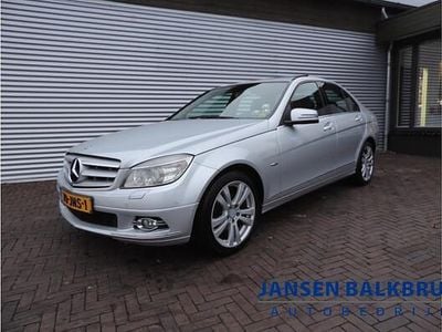 Grijs Gebruikt 2008 Mercedes C220 Avantgarde Sedan | € 5.485 (Eerlijke prijs)