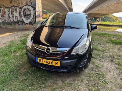 Zwart (metallic) Occasion 2011 Opel Corsa OPC Hatchback | € 4.495 (Eerlijke prijs)