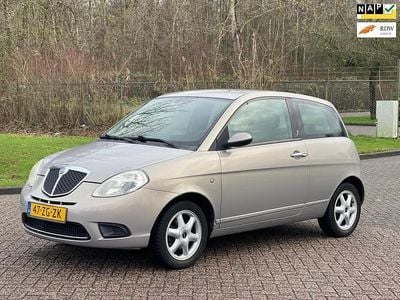Occasion 2008 Lancia Ypsilon Hatchback | € 2.499 (Eerlijke prijs)