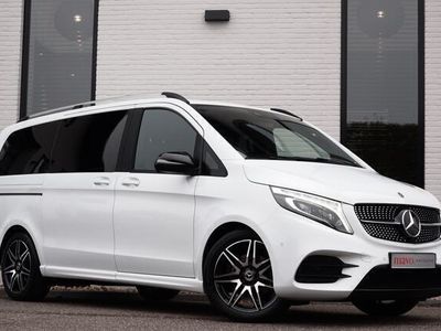 Mercedes V220