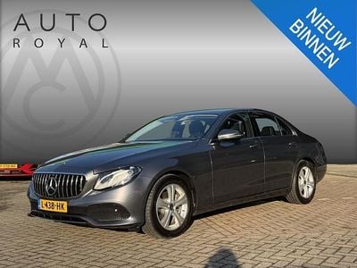 Grijs Occasion 2017 Mercedes E200 Prestige Sedan | € 22.995 (Super prijs)