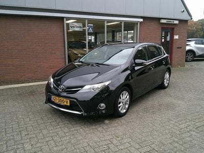 Zwart Gebruikt 2013 Toyota Auris Hatchback | € 8.750 (Iets duurder)