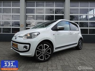 Wit Gebruikt 2015 VW up! high up! Hatchback | € 6.950 (Eerlijke prijs)