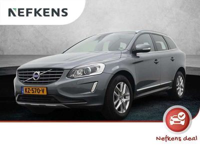 tweedehands Volvo XC60 FWD R-Design 190pk Automaat | Achteruitrijcamera | Glazen Panorama-Dak | Parkeersensor Voor | Voorstoelen Verwarmd | Bluetooth