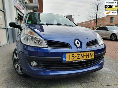 tweedehands Renault Clio R.S. 1.2-16V Special Line 5d Airco Έlectric Nette auto