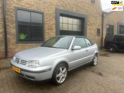 tweedehands VW Golf Cabriolet 2.0 Trendline Met maar 125.000km