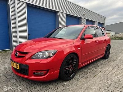 Rood Gebruikt 2007 Mazda 3 Hatchback | € 8.950 (Duur)