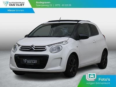 Basislak two tone blanc banquise / noir onyx Gebruikt 2016 Citroën C1 Shine Hatchback | € 6.400 (Iets duurder)
