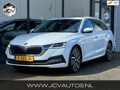 tweedehands Skoda Octavia Combi 1.4 TSI iV PHEV Business PANO/VIRT/HUD/SPORT