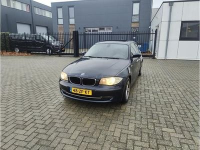 Blauw (metallic) Gebruikt 2008 BMW 118 Hatchback | € 1.750 (Goede deal)