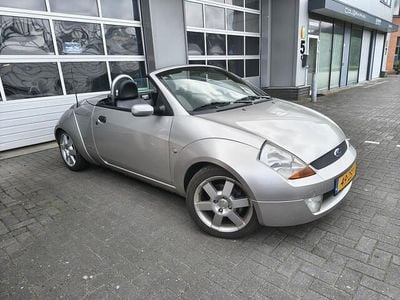 Zilver Gebruikt 2004 Ford StreetKa Futura Cabriolet | € 2.750 (Eerlijke prijs)