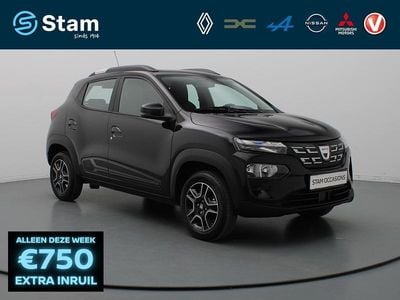 Zwart Gebruikt 2023 Dacia Spring Comfort Plus Hatchback | € 12.290 (Eerlijke prijs)