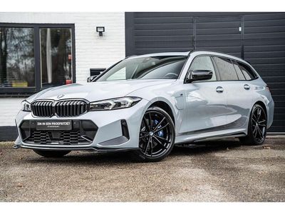 Occasion BMW 330 291 PK (214 kW) 2023 Grijs Stationwagen
