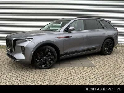 Hongqi E-HS9