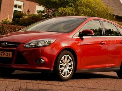 tweedehands Ford Focus 1.6 EcoBoost Trend 5-DEURS MET CRUISE CONTROL, AIRCO-CLIMA EN MEER!