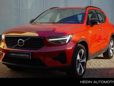 Rood Occasion 2025 Volvo XC40 Plus SUV | € 46.995 (Duur)
