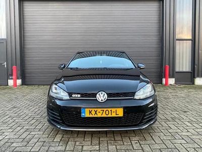 VW Golf VII