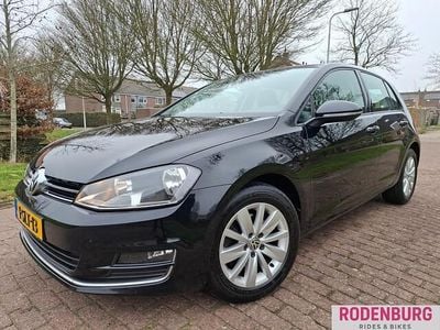 Occasion VW Golf VII Highline 105 PK (77 kW) 2014 Zwart Hatchback