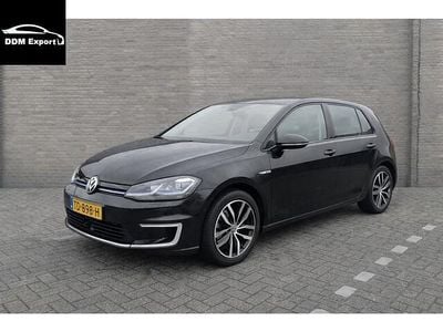 Zwart Occasion 2018 VW e-Golf Hatchback | € 8.995 (Iets duurder)