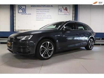 Grijs Gebruikt 2018 Audi A4 Black Edition Stationwagen | € 15.950 (Eerlijke prijs)